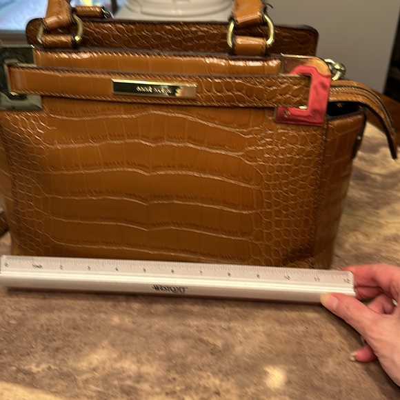 Anne Kline Leather Purse - Picture 11 of 16